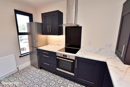 Apt 3, 244 Upper Newtownards Road, Belfast, BT4 3EU - Photo 4