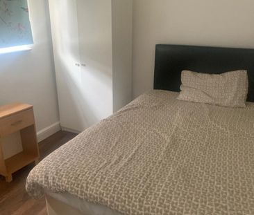 Craven Road, RUGBY - Photo 1