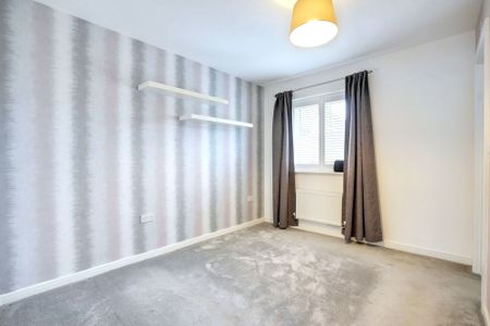 2 bed end of terrace house to rent in Friars Court, Maidstone, ME15 - Photo 3