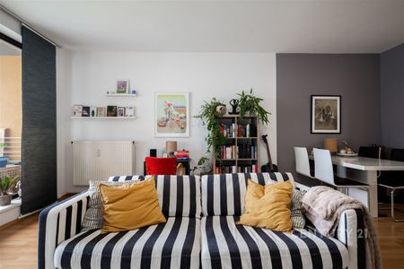 Pronájem bytu 2+kk 60 m², Na Slatince 3278, Praha - Photo 2