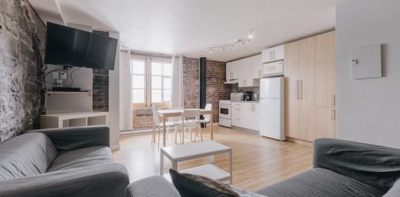 Loft entièrement meublé à louer Vieux-Québec juillet 2025 - Photo 2