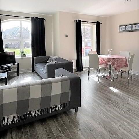 STUDENT LET 2026/27, 33 Millstone Park, Portstewart, BT55 7HL - Photo 1