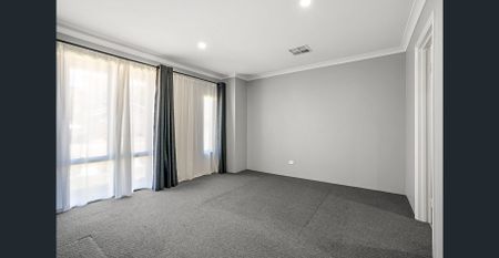 The Edge Estate – Ready to Impress! - Photo 4