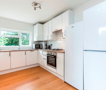 Room in a Shared House, Palmers Road, N11 - Photo 6