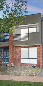 Comfort, Convenience & Style - 3-Bedroom Home in Williams Landing - Photo 3