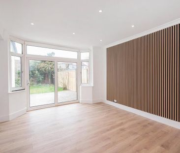 4 bedroom semi-detached house to rent - Photo 1