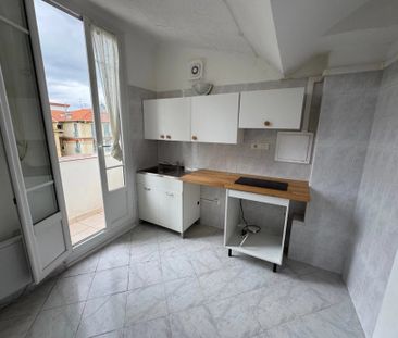 Exclusivité – Agréable 2 pièces avec balcon, centre de Nice - Photo 1