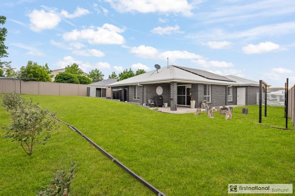 Modern Family Home With Space & Style - Photo 1