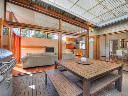 35 Farm Street, Newmarket QLD 4051 - House For Rent | Domain - Photo 5