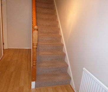 Sentinel Road, West Hunsbury - Photo 4