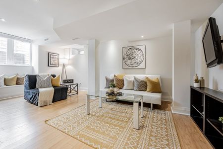 For Lease - 366 Merton Street, Toronto, Ontario - Photo 2