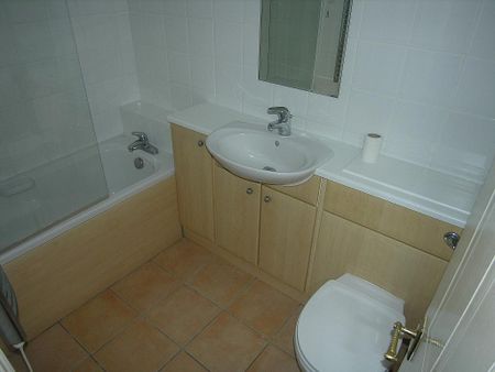 1 bedroom apartment to rent - Photo 5