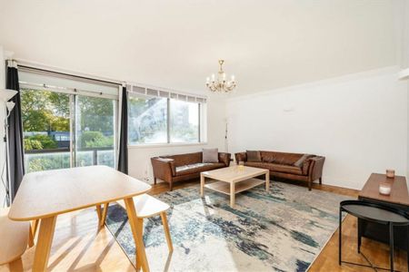 The Quadrangle - Photo 4