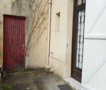 Location Appartement 1 pièce 37m² BORDEAUX 33800 - Photo 3