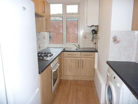 1 bedroom flat to rent - Photo 3