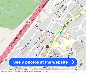 Alquiler de chalet adosado en Centro - Photo 1