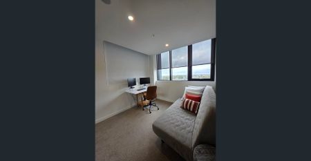 Luxury Living Made Easy! - Photo 4