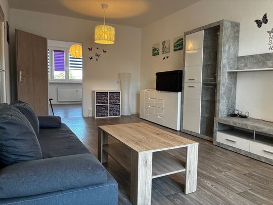 Top gelegen & teilmöbliert: Ihr neues Zuhause in Plauen - Photo 1