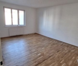 *** Kleine Wohnung nähe Reumannplatz*** - Foto 1