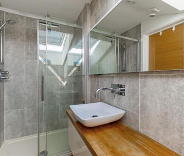 3 bedroom detached house to rent - Photo 5