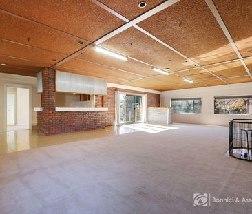 306 Sutherland Street, Lavington - Photo 1