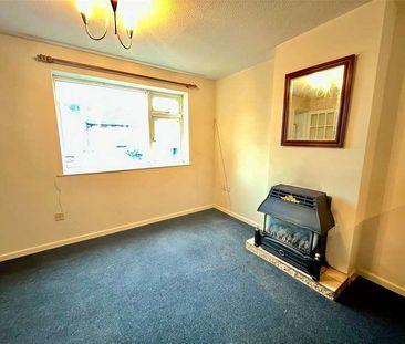 Campion Gardens, Chard, Somerset, TA20 - Photo 2