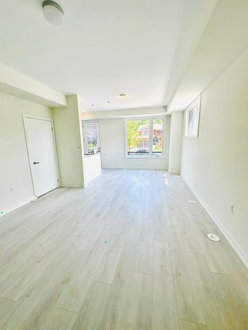 For Lease - 3538 Colonial Drive Unit# 23, Mississauga, Ontario - Photo 3