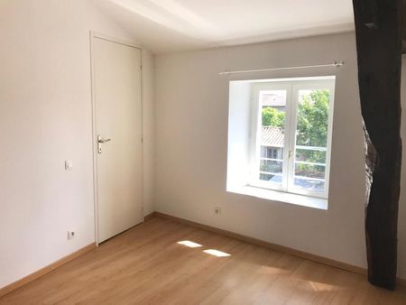 Location Appartement 3 pièces 72m² CASTRES 81100 - Photo 2