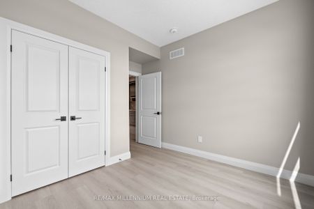 For Lease - 21 Warren Trail, Welland, Ontario - Photo 2