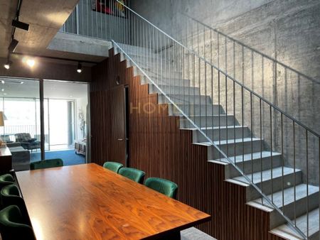 2 room luxury Duplex for rent in Vila Nova de Gaia, Portugal - Photo 2