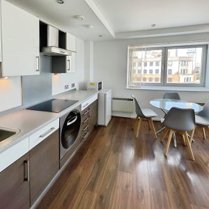 2 bedroom apartment to rent - Photo 2