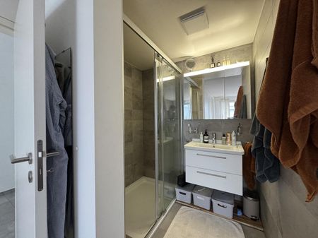 Magnifique 3.5 pièces en duplex au coeur de Lausanne. - Photo 4