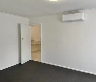 “Family home with surrounding Parklands” - Photo 1