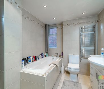 Hendon Lane, . - Photo 5