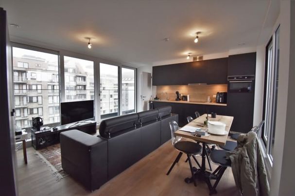 Appartement te huur - Photo 1