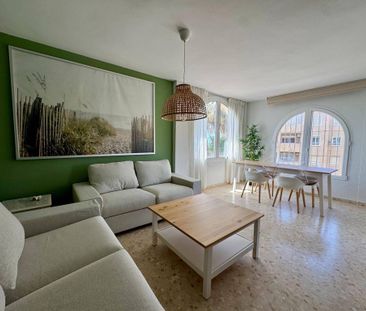 4 room luxury penthouse for rent in Málaga, Spain - Photo 6