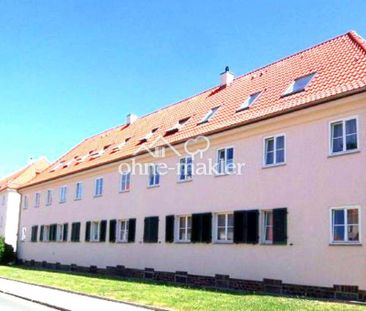 Schöne 3 Raum Wohnung mit Tageslicht Bad und Balkon - Photo 2