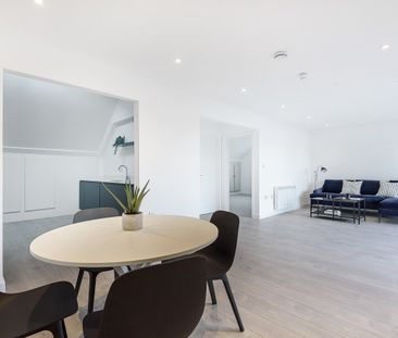 Flat to rent - High Street, Sevenoaks, TN13 - Photo 3