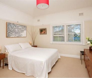 Combined views, space and convenience - not to be missed - Photo 2