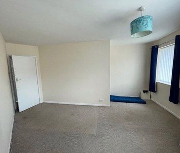 3 bedroom apartment to rent - Photo 4