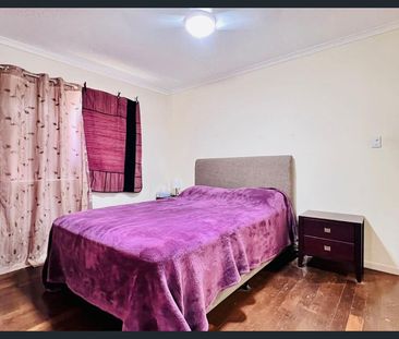 Charming Family Home in a Convenient Location - Photo 6