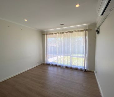 Beautifully Presented 3 Bedroom Home - Photo 3