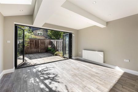 4 bedroom house to rent - Photo 2