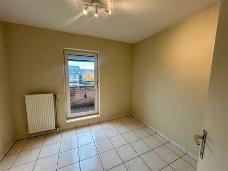 Appartement te huur - Foto 3