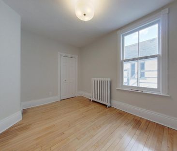 200 Queen Street - Photo 1