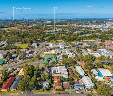 Hidden Gem with Private Yard – Renovated 2-Bedroom Unit (Water Incl... - Photo 6