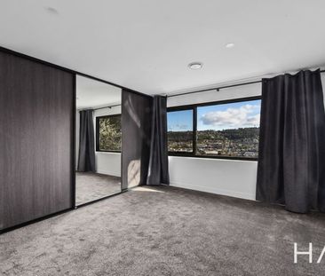 1/110 High Street, Newstead - Photo 4