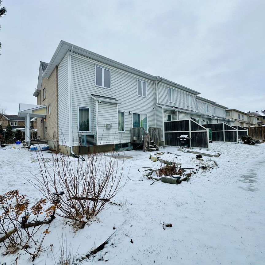 For Lease - 416 CRESTHAVEN Drive, Barrhaven, Ontario - Photo 1