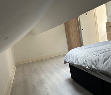 Room in a Shared House, Breeze Hill, L9 - Photo 3