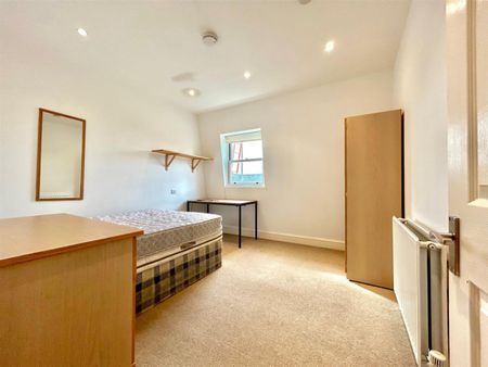 Richmond Way, Shepherds Bush, W14, London - Photo 4